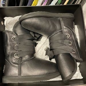 Australia luxe collective uggs black 6 new
